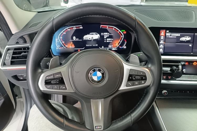 Used BMW 3 Series 2021 Second Facelift 325i M Sport Night Edition Package Steering Wheel