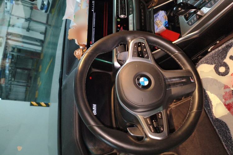 Used BMW 3 Series 2021 Second Facelift 325Li M Sport Night Edition Package Steering Wheel