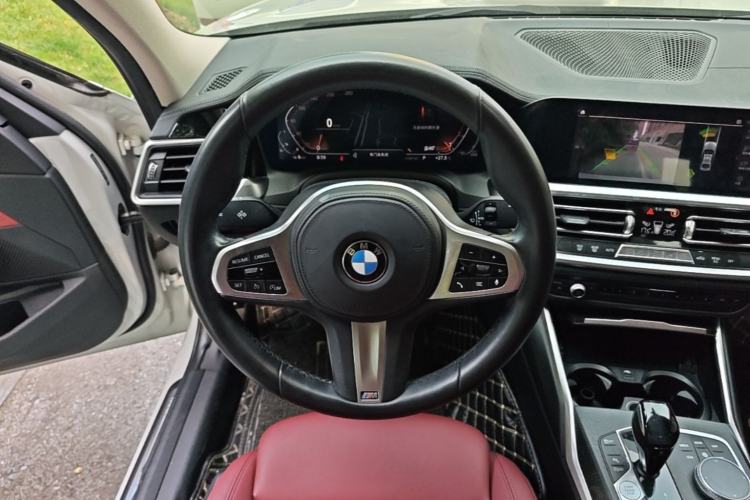 Used BMW 3 Series 2021 325i M Sport Package Steering Wheel