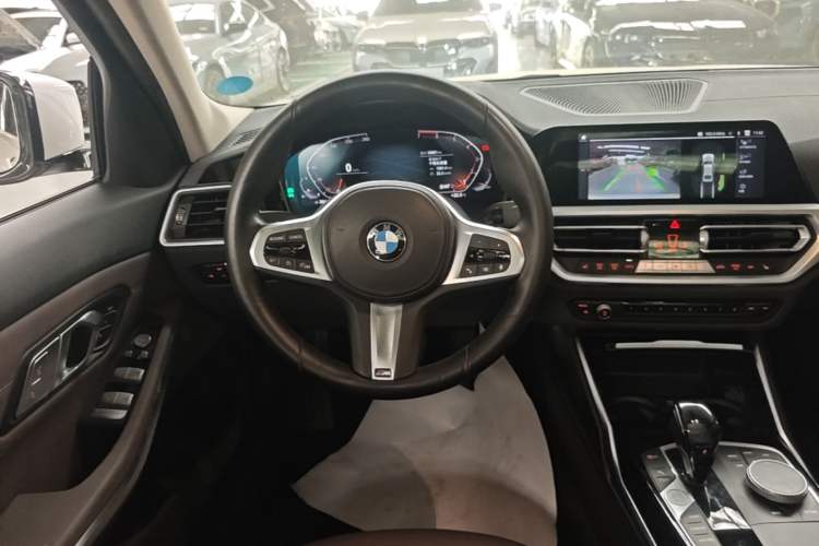 Used BMW 3 Series 2021 Facelifted 320Li M Sport Package Steering Wheel