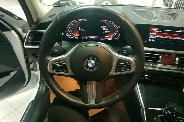 Used BMW 3 Series 2021 325Li M Sport Package Steering Wheel