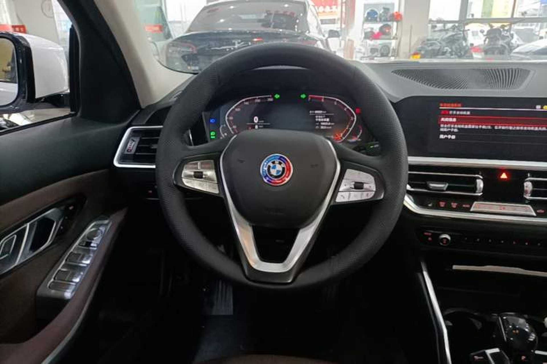 Used BMW 3 Series 2021 Restyled 320i Sport Package Steering Wheel