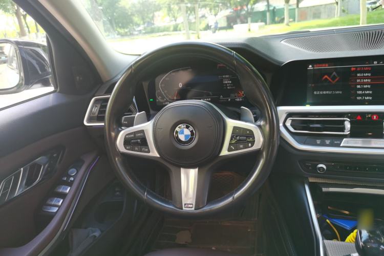 Used BMW 3 Series 2021 325i M Sport Night Edition package Steering Wheel