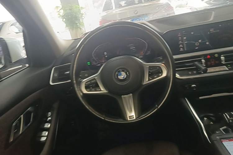 Used BMW 3 Series 2021 Restyled 325Li M Sport Package Steering Wheel
