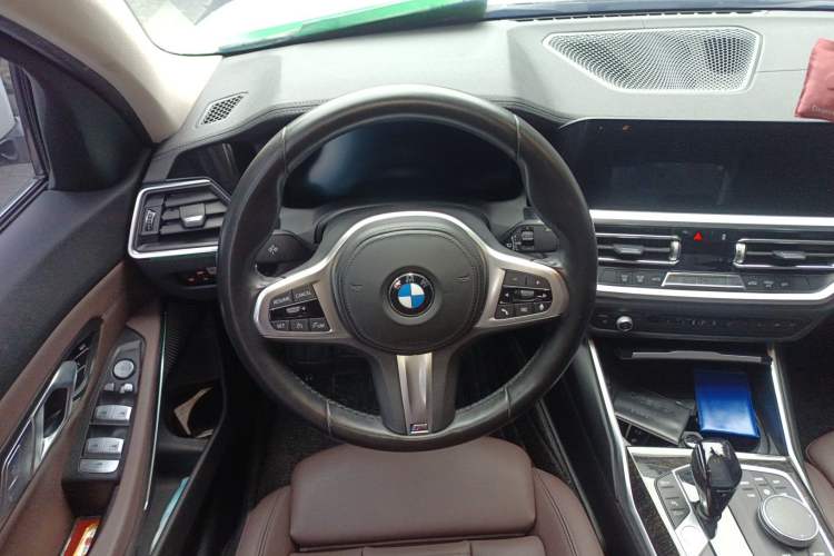 Used BMW 3 Series 2021 Restyled 325Li M Sport Package Steering Wheel