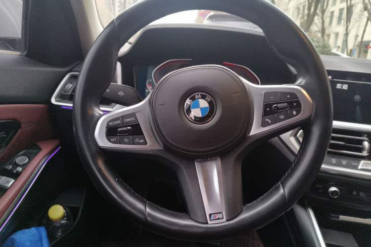 Used BMW 3 Series 2021 Restyled 325i M Sport Package Steering Wheel