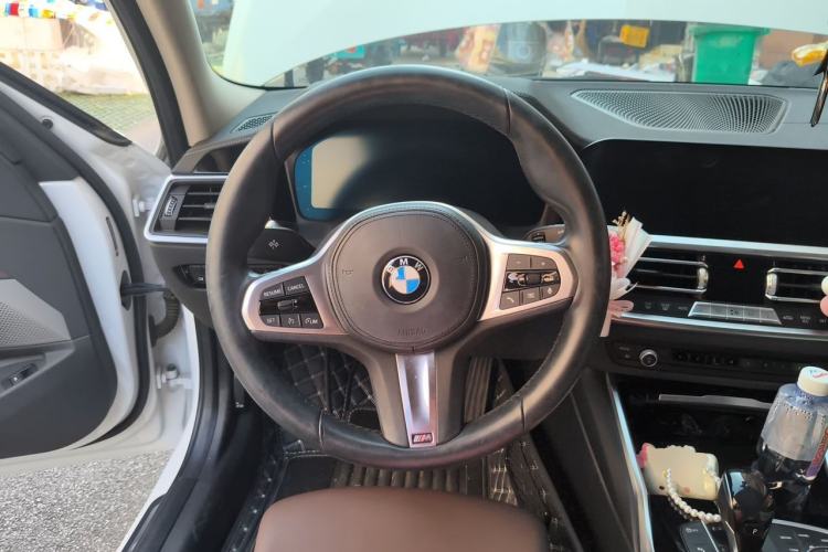 Used BMW 3 Series 2021 320Li M Sport Package Steering Wheel
