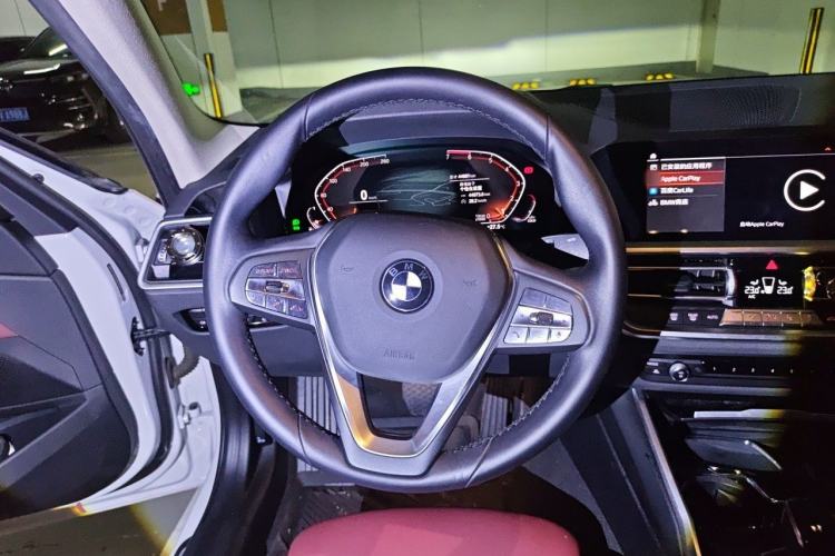 Used BMW 3 Series 2021 320i Sport Package Steering Wheel