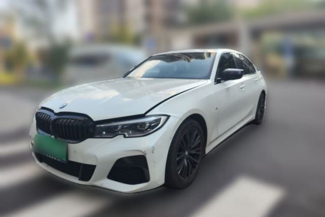 Ojetý BMW 3 Series 2021 325i M Sport Night Edition package