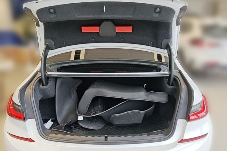 Used BMW 3 Series 2021 Facelifted 320Li M Sport Package Trunk