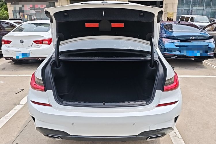 Used BMW 3 Series 2021 325i M Sport Package Trunk