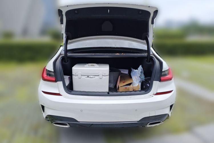 Used BMW 3 Series 2021 320Li M Sport Package Trunk