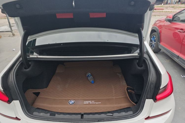 Used BMW 3 Series 2021 Second Facelift 325Li M Sport Package Trunk