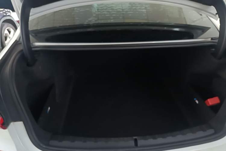 Used BMW 3 Series 2021 Facelifted 320Li M Sport Package Trunk