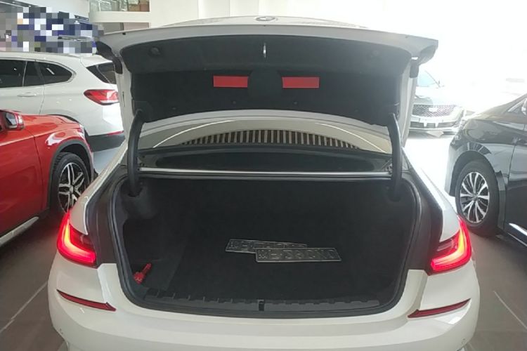 Used BMW 3 Series 2021 320Li M Sport Package Trunk