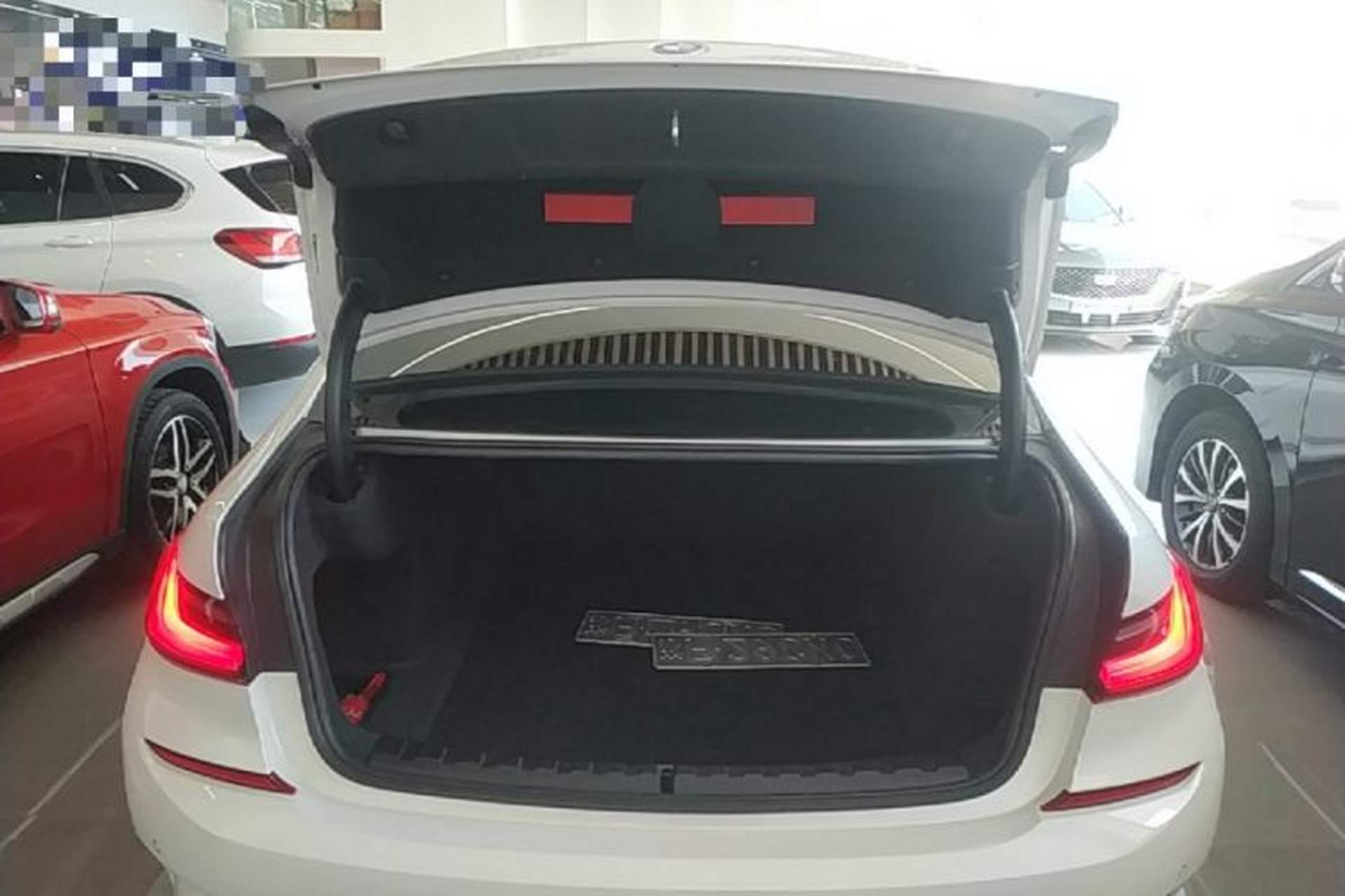 Used BMW 3 Series 2021 320Li M Sport Package Trunk