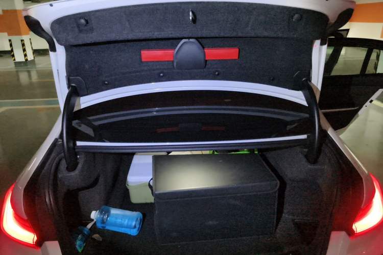 Used BMW 3 Series 2021 325Li M Sport Package Trunk