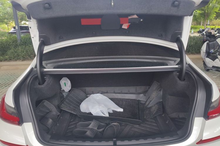 Used BMW 3 Series 2021 Restyled 325i M Sport Night Edition Package Trunk