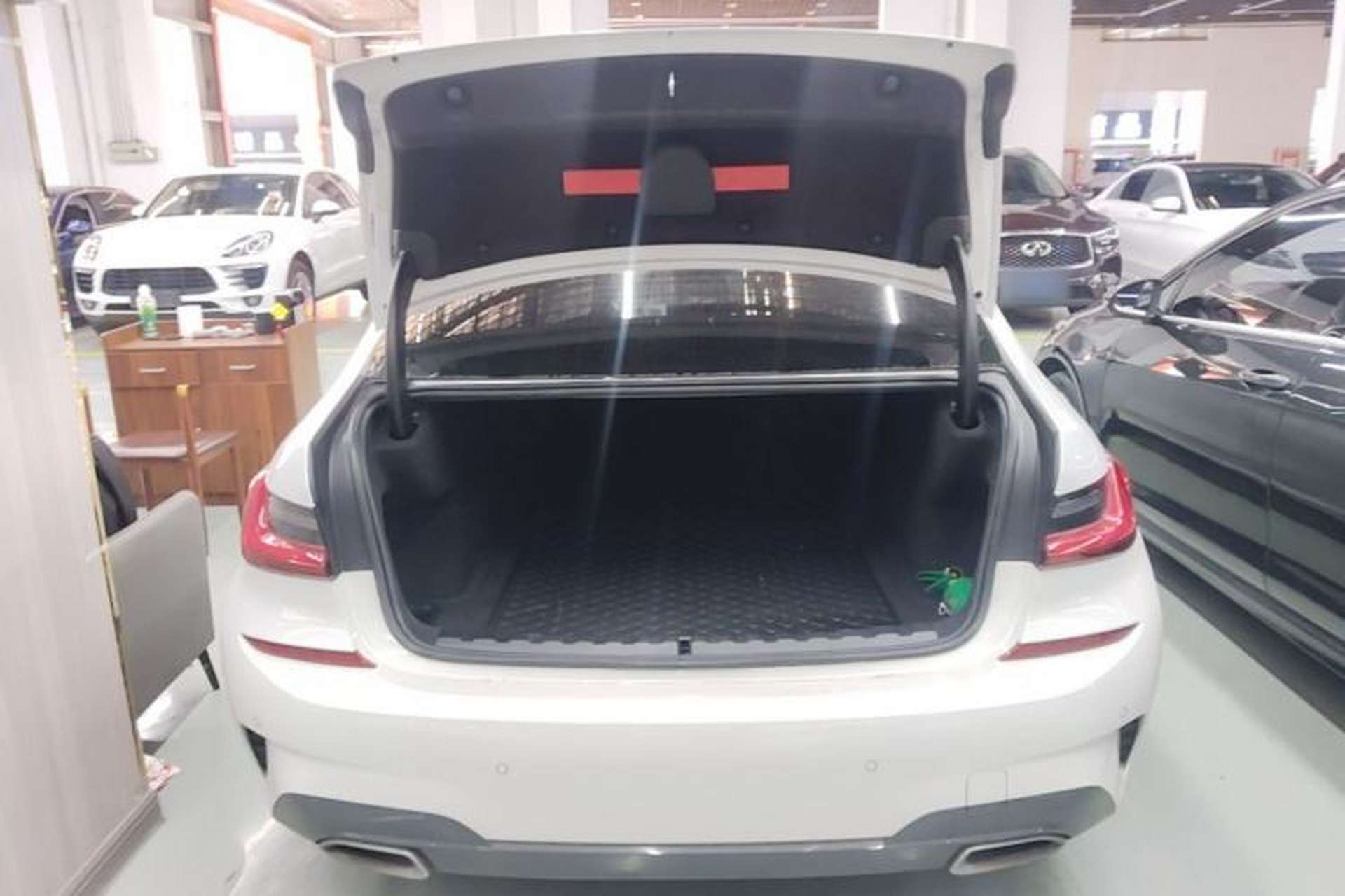 Used BMW 3 Series 2021 Restyled 325Li M Sport Package Trunk