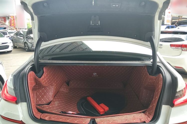 Used BMW 3 Series 2021 325Li M Sport Package Trunk