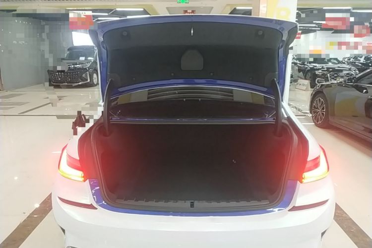 Used BMW 3 Series 2021 320Li M Sport Package Trunk