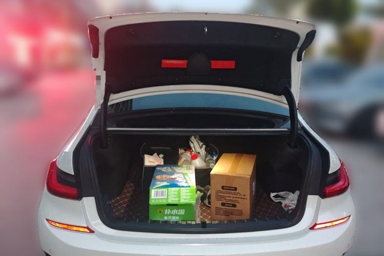 Used BMW 3 Series 2021 325Li M Sport Shadowline Package Trunk