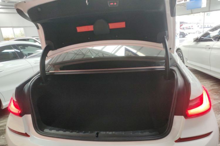Used BMW 3 Series 2021 Restyled 325Li M Sport Package Trunk