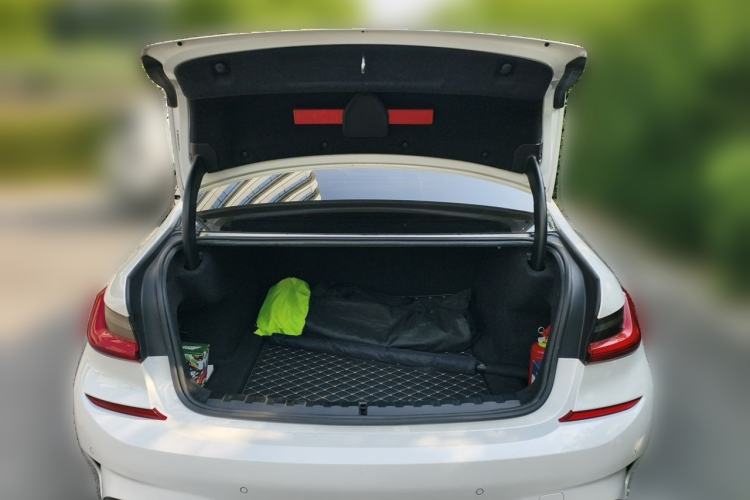 Used BMW 3 Series 2021 Restyled 325Li M Sport Package Trunk