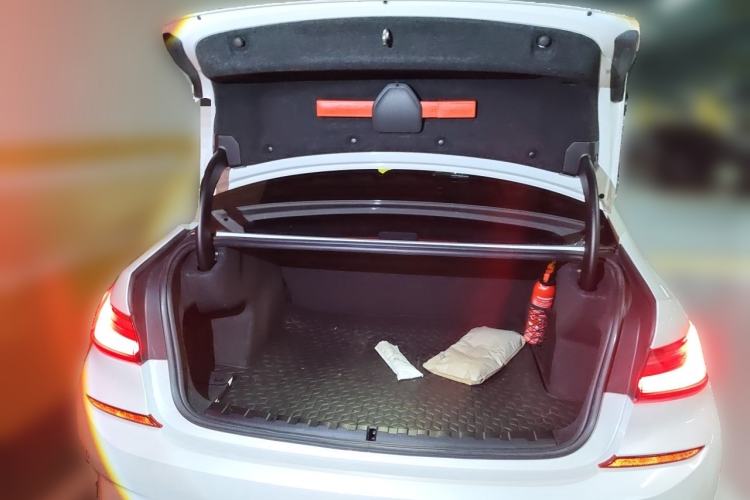 Used BMW 3 Series 2021 Second Facelift 325i M Sport Package Trunk