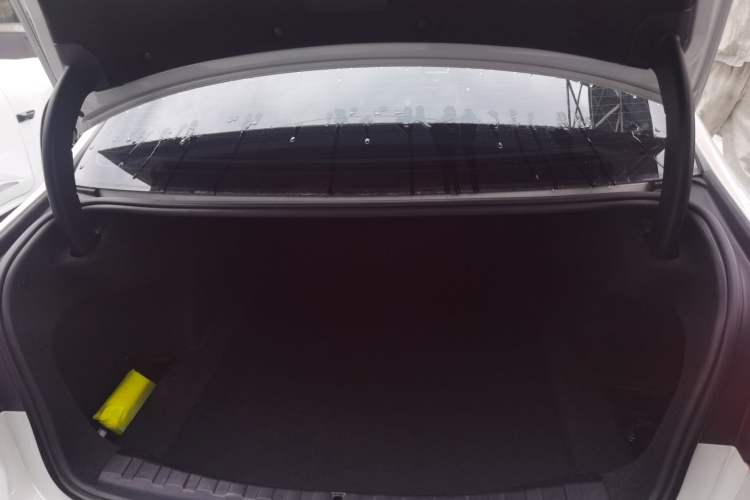 Used BMW 3 Series 2021 Restyled 320i Sport Package Trunk