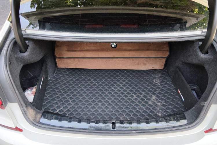 Used BMW 3 Series 2021 325Li xDrive M Sport Package Trunk