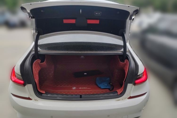 Used BMW 3 Series 2021 320Li M Sport Package Trunk
