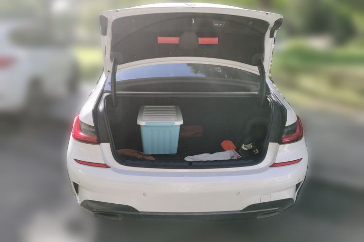Used BMW 3 Series 2021 325i M Sport Night Edition package Trunk