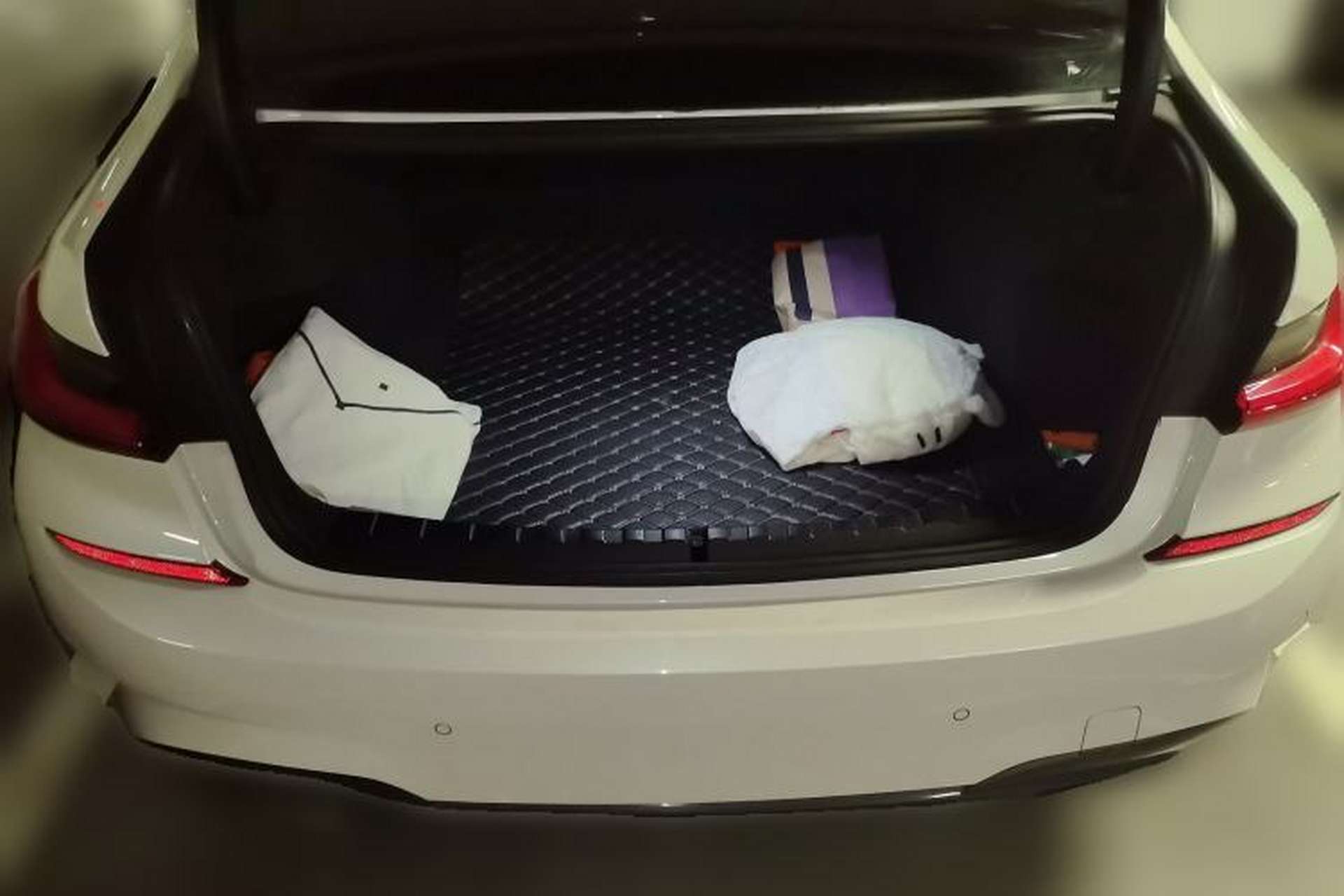 Used BMW 3 Series 2021 Facelifted 320Li M Sport Package Trunk