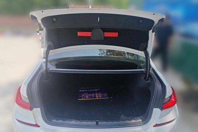 Used BMW 3 Series 2021 325Li M Sport Package Trunk