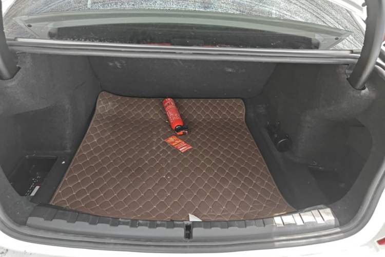 Used BMW 3 Series 2021 325i M Sport Package Trunk