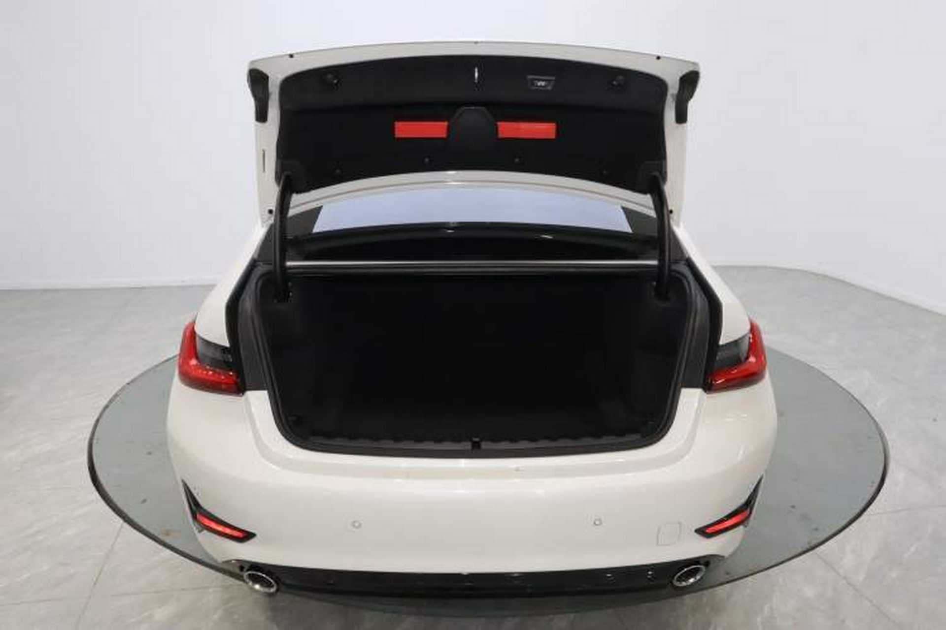 Used BMW 3 Series 2021 Restyled 320i Sport Package Trunk