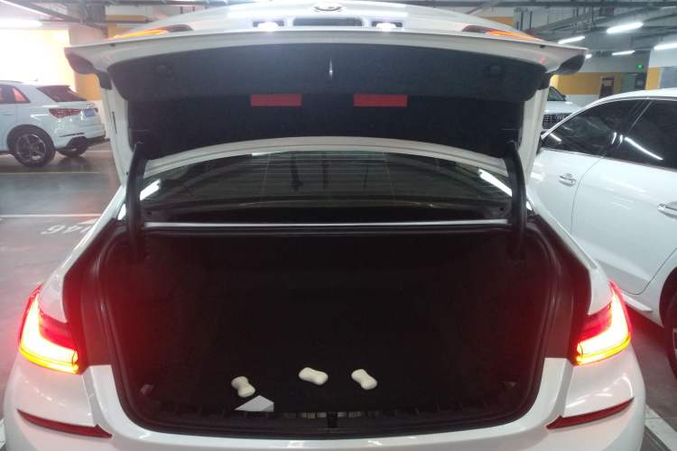 Used BMW 3 Series 2021 Restyled 325Li M Sport Package Trunk