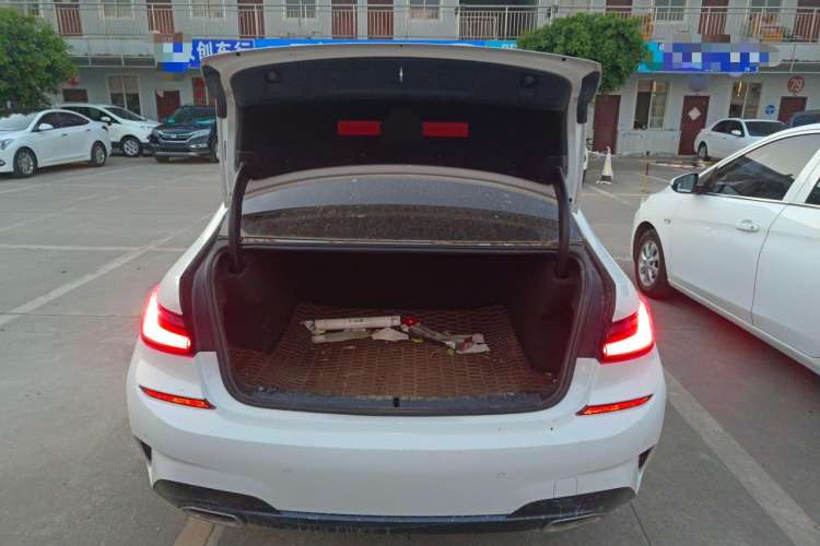Used BMW 3 Series 2021 Facelifted 320Li M Sport Package Trunk