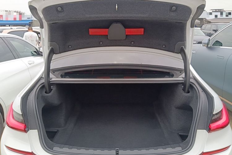 Used BMW 3 Series 2021 Facelifted 320Li M Sport Package Trunk
