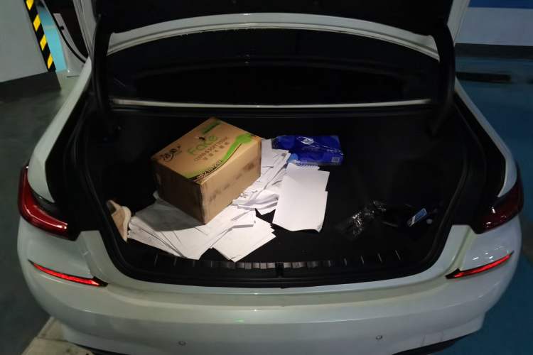 Used BMW 3 Series 2021 Second Facelift 325Li M Sport Package Trunk