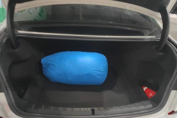 Used BMW 3 Series 2021 Second Facelift 325Li M Sport Package Trunk