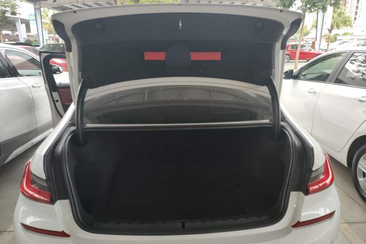 Used BMW 3 Series 2021 Second Facelift 325Li M Sport Package Trunk