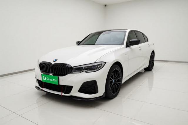 Ojetý BMW 3 Series 2021 Second Facelift 325Li M Sport Night Edition Package