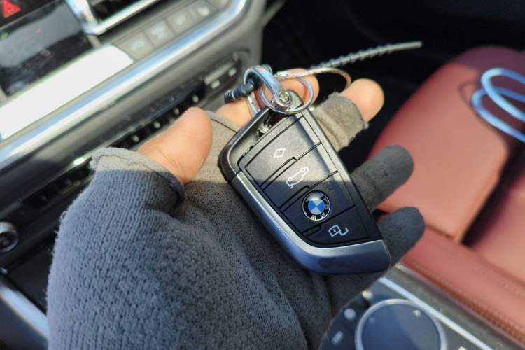 Used BMW 3 Series 2021 Facelifted 320Li M Sport Package Vehicle Key