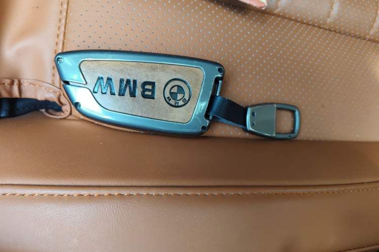 Used BMW 3 Series 2021 Second Facelift 325Li M Sport Package Vehicle Key