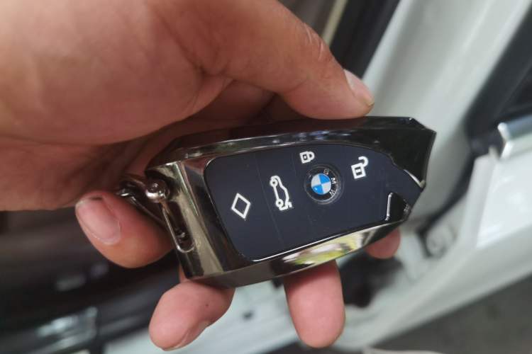 Used BMW 3 Series 2021 Restyled 325Li M Sport Package Vehicle Key