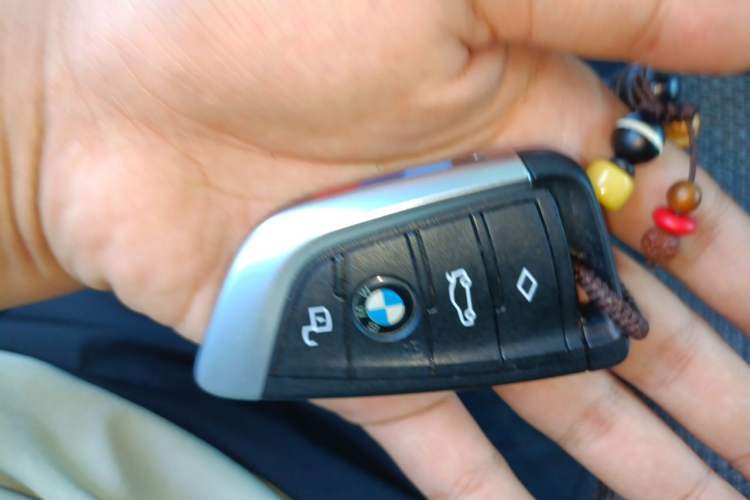 Used BMW 3 Series 2021 Restyled 325Li M Sport Package Vehicle Key