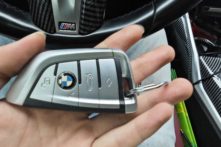 Used BMW 3 Series 2021 Restyled 325Li M Sport Package Vehicle Key