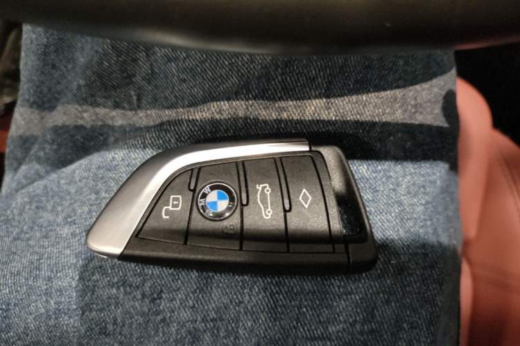 Used BMW 3 Series 2021 Second Facelift 325i M Sport Night Edition Package Vehicle Key